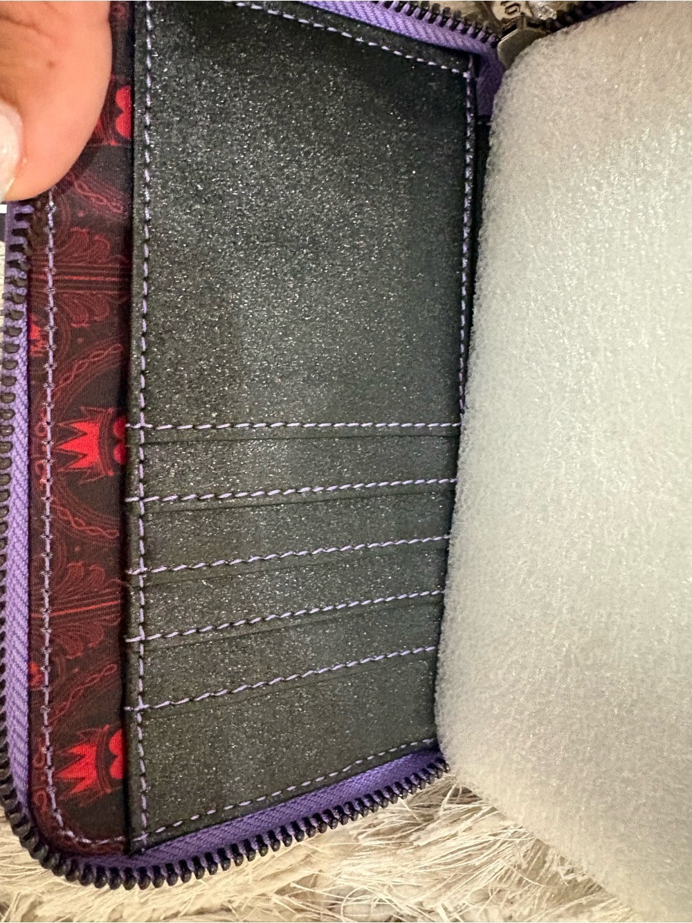 Loungefly villains Black Mini Backpack and Wallet - Picture 12 of 12
